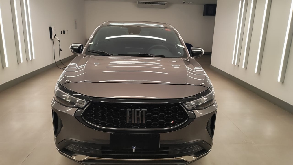 fiat fastback 1.3 turbo 270 flex limited edition at6 4p manual 2023