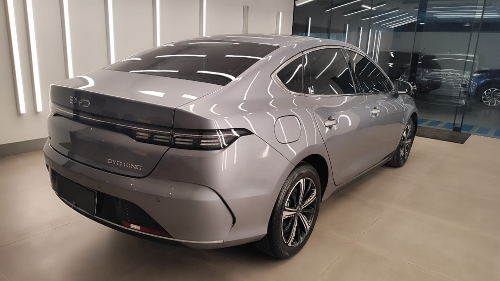 byd king 1.5 dm-i phev gl automatico 1.4 hibrido 4p 20255