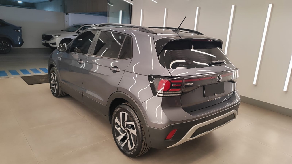 volkswagen taos 1.4 250 tsi total flex comfortline automatico 1.0 4p manual 20253