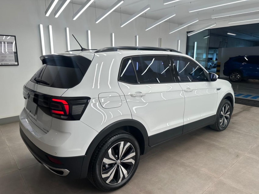 volkswagen t-cross 1.0 200 tsi total flex comfortline automatico 4p manual 20215