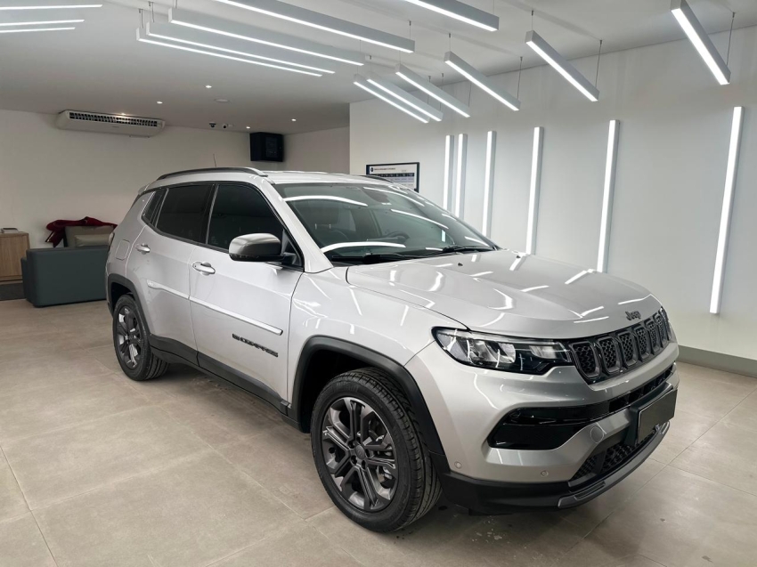 jeep compass 1.3 t270 turbo flex longitude at6 4p automatico 20223