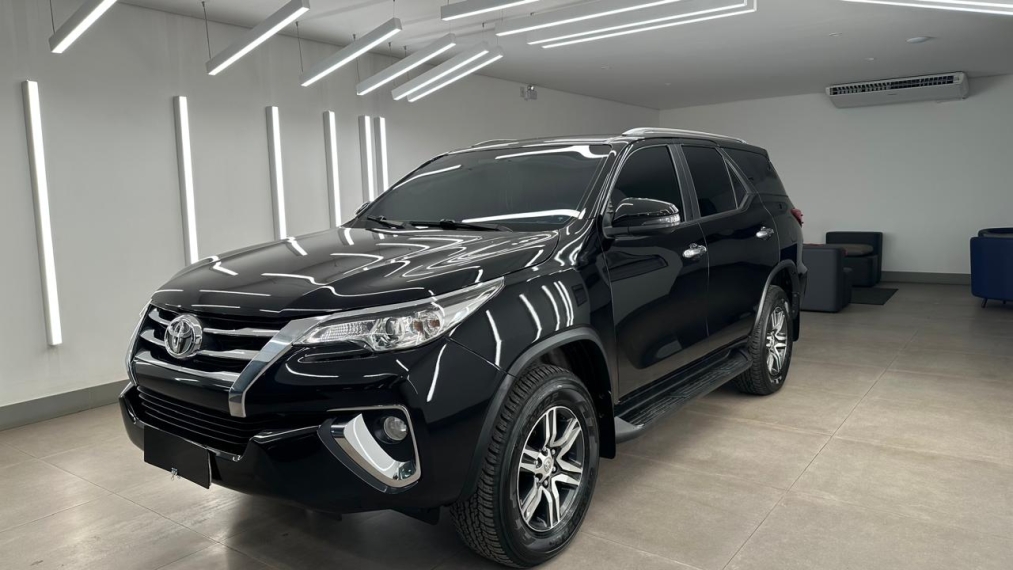 toyota hilux sw4 2.7 srv 7 lugares 4x2 16v flex 4p automatico manual 20191
