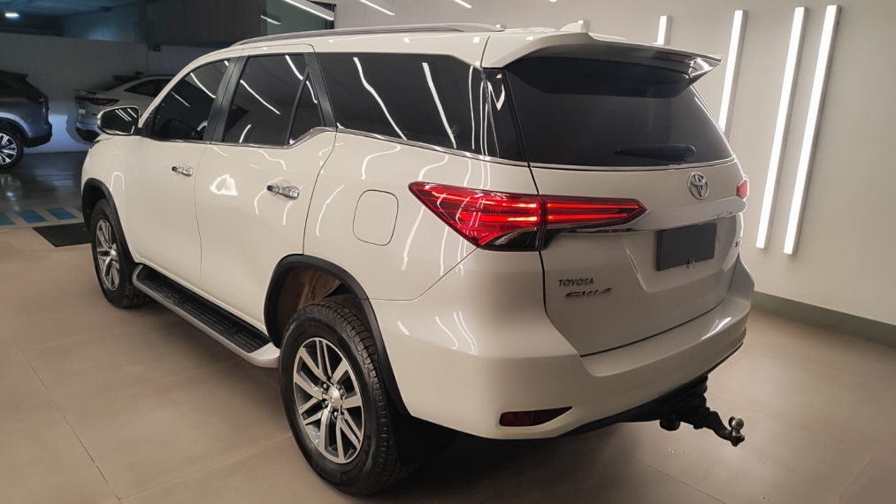 toyota hilux sw4 2.8 srx 4x4 7 lugares 16v turbo intercooler diesel 4p automatico manual 20203