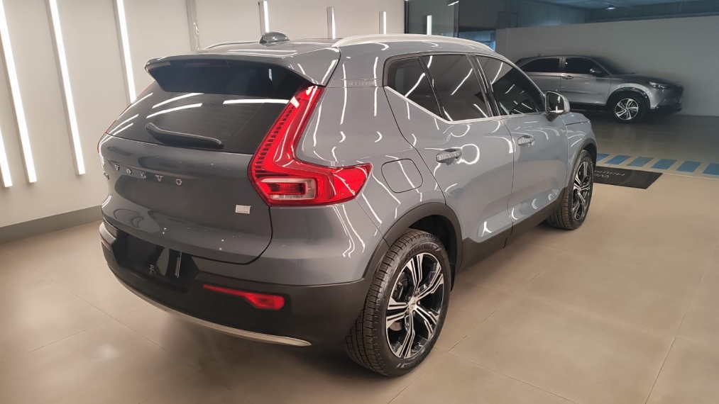 volvo xc40 1.5 t5 recharge inscription geartronic hibrido 4p manual 20226