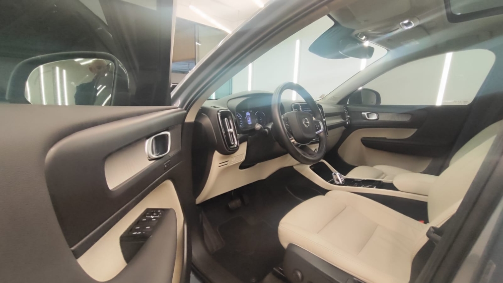 volvo xc40 1.5 t5 recharge inscription geartronic hibrido 4p manual 20227