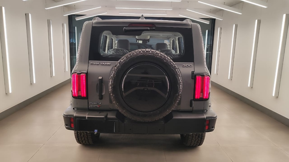 gwm tank 300 2.0 hi4-t phev 4x4 9hat hibrido 4p manual 20266