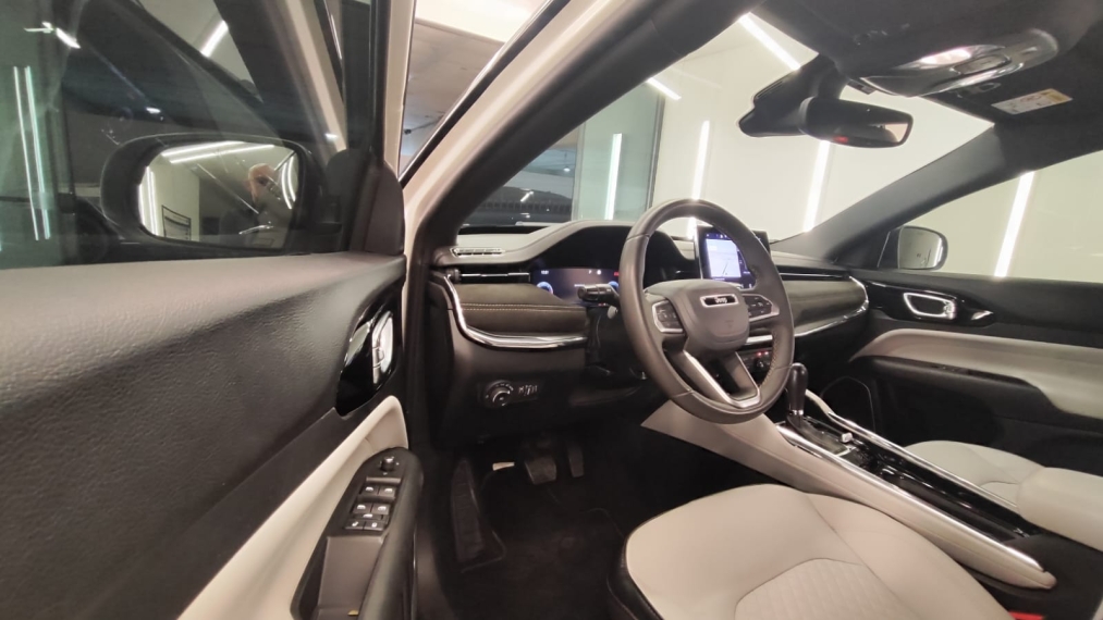 jeep commander 2.0 td380 turbo diesel limited at9 4p automatico 20227