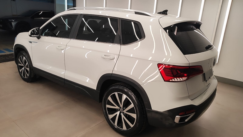 volkswagen taos 1.4 250 tsi total flex highline automatico 4p 20222