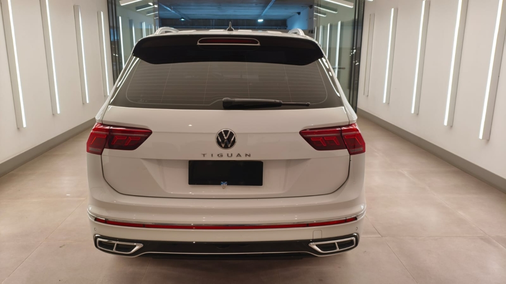 volkswagen tiguan 2.0 300 tsi gasolina allspace r-line automatico 4p manual 20241