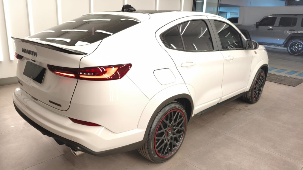 fiat fastback 1.3 turbo 270 flex abarth at6 4p automatico 20251