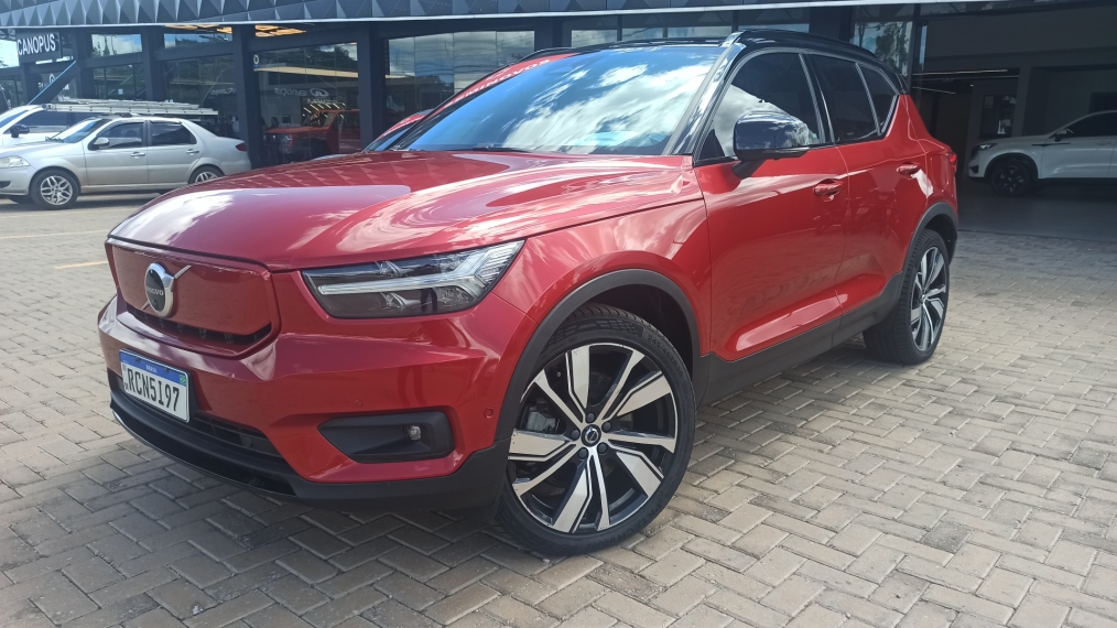 volvo xc40 p8 recharge electric bev pure awd.1