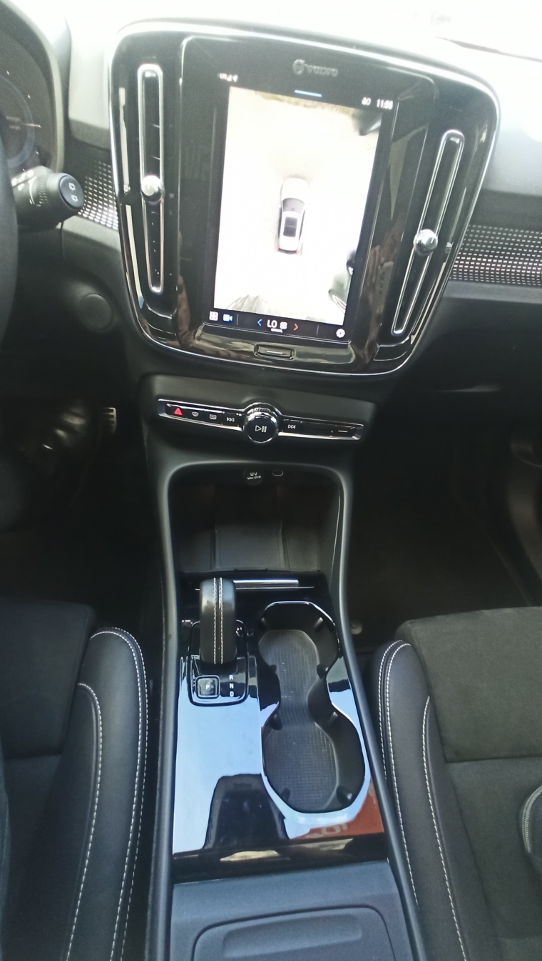 volvo xc40 p8 recharge electric bev pure awd.7