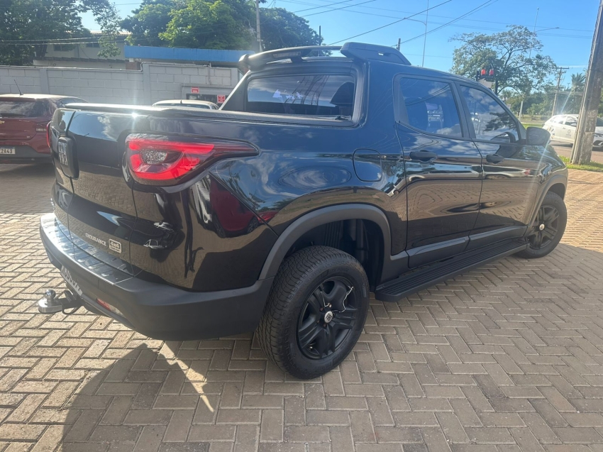 fiat toro 2.0 16v turbo diesel endurance 4wd at9 4p automatico 20223