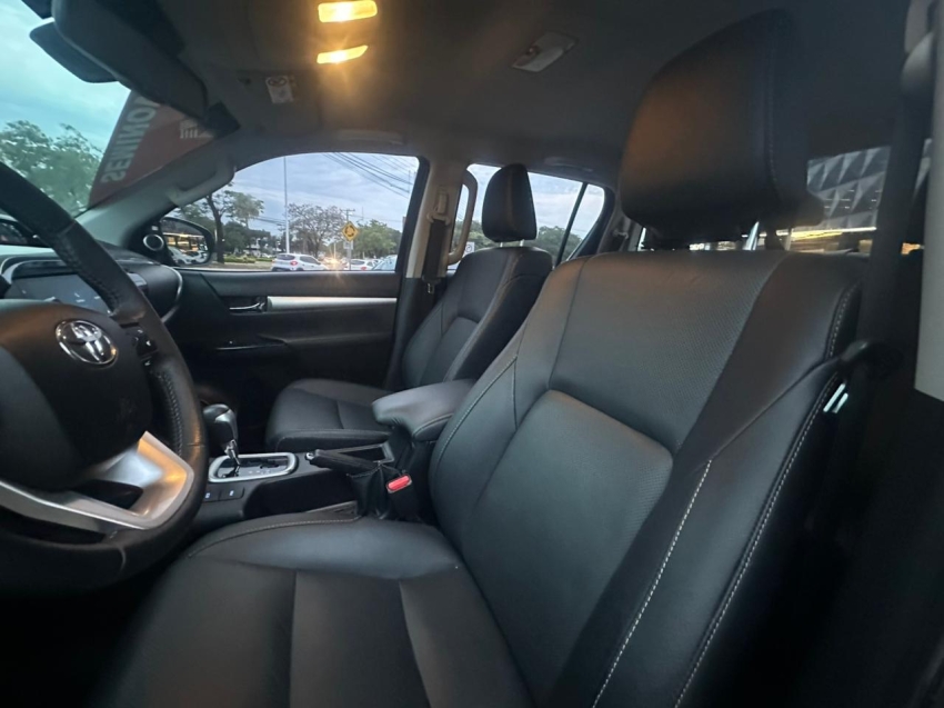 toyota hilux 2.8 d-4d turbo diesel cd srx plus 4x4 automatico 4p manual 20246