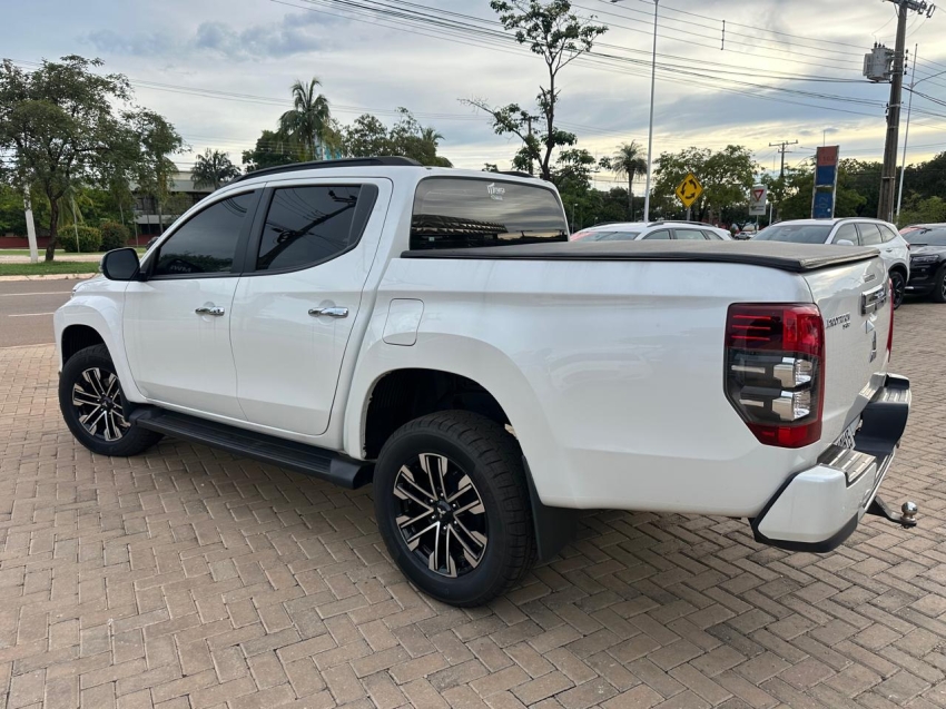 mitsubishi triton 2.4 biturbo diesel cd hpe-s 4x4 automatico 4p 20253