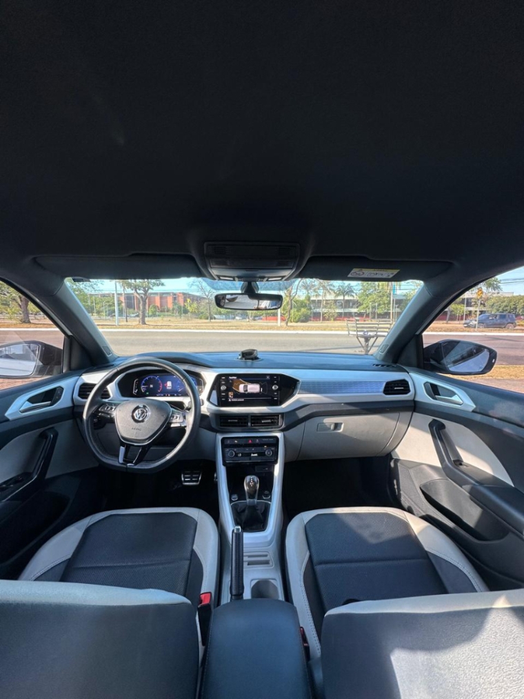 volkswagen t-cross 1.4 250 tsi total flex highline automatico 4p 20204