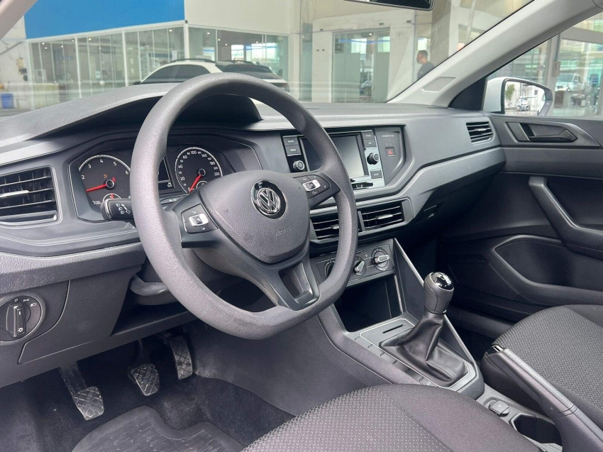 volkswagen polo 1.0 mpi total flex manual 4p 2021
