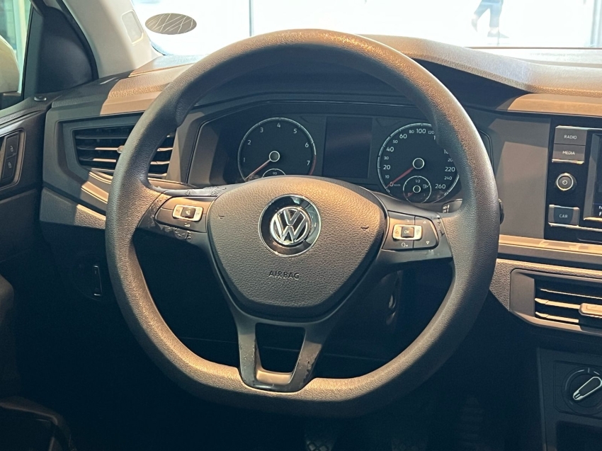 volkswagen polo 1.0 mpi total flex manual 4p 2020