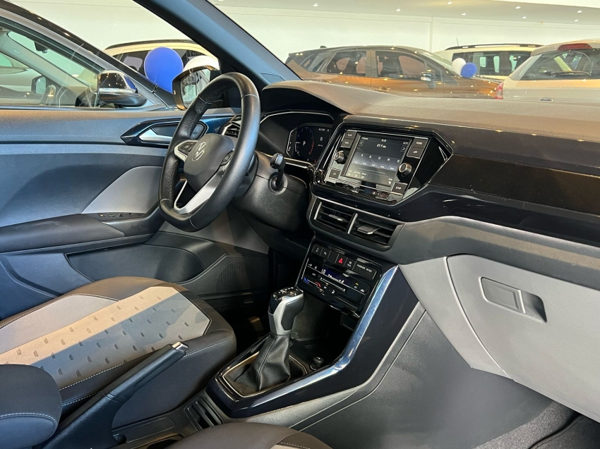 volkswagen t-cross 1.0 200 tsi total flex comfortline automatico 4p 2024