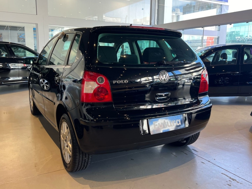 volkswagen polo 1.6 mi 8v flex 4p manual 2006