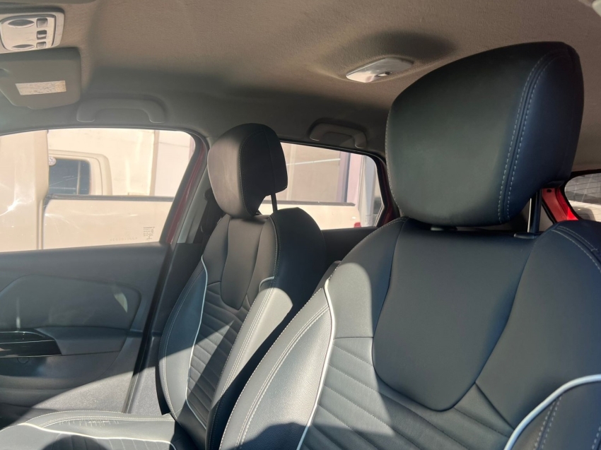 renault captur 1.6 16v sce flex intense x-tronic 4p automatico 2018
