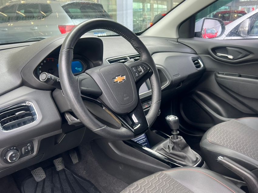 chevrolet onix 1.4 mpfi ltz 8v flex 4p manual 2018