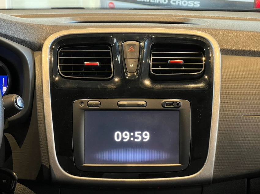 renault sandero 2.0 16v hi-flex rs manual gasolina 4p 2019