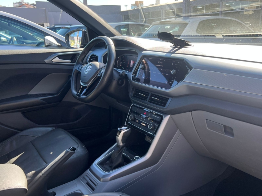 volkswagen t-cross 1.0 200 tsi total flex comfortline automatico 4p 2020