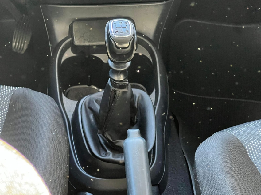 fiat mobi 1.0 evo flex like. manual 4p 2018