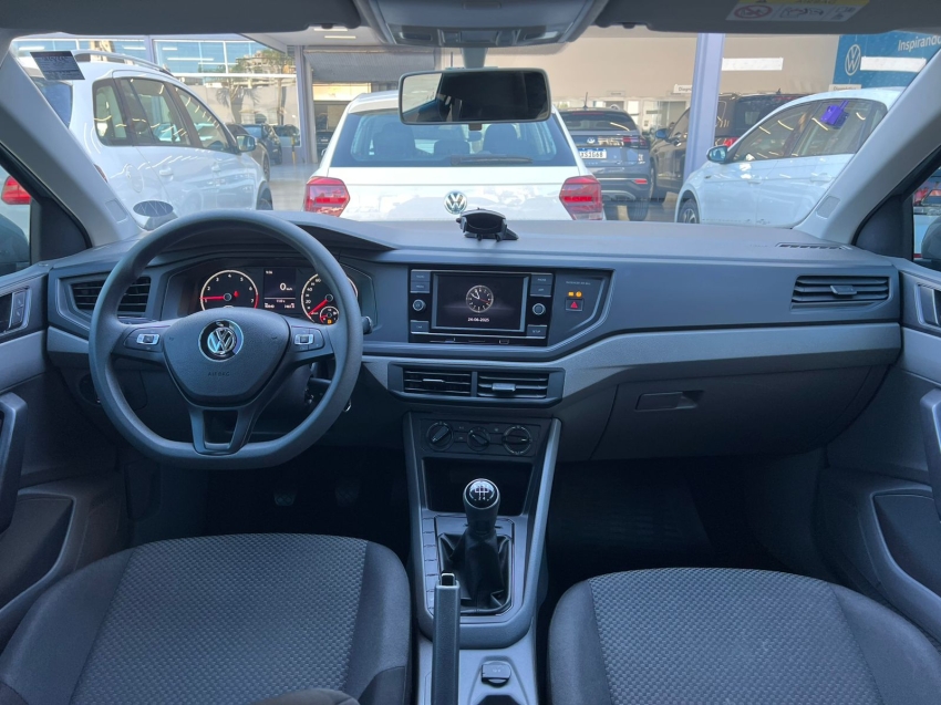 volkswagen polo 1.0 mpi total flex manual 4p 2019