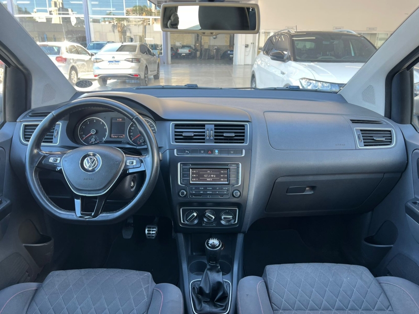 volkswagen space cross 1.6 msi 16v flex 4p manual 2016