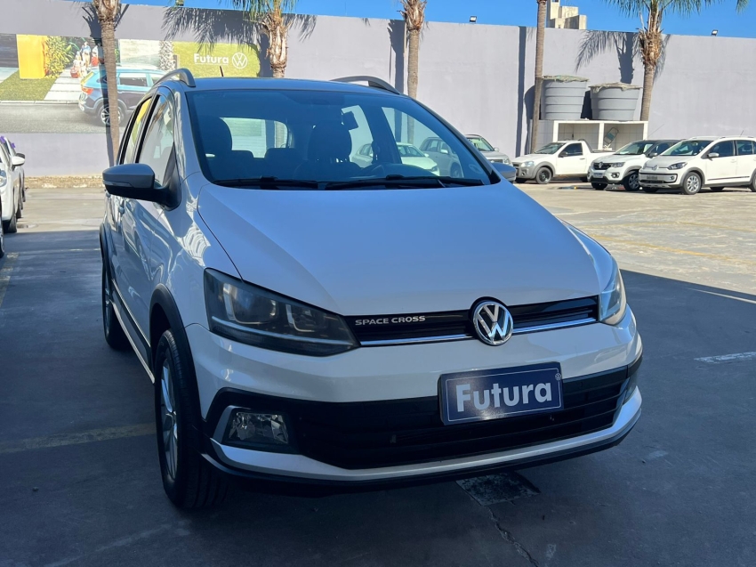 volkswagen space cross 1.6 msi 16v flex 4p manual 2016