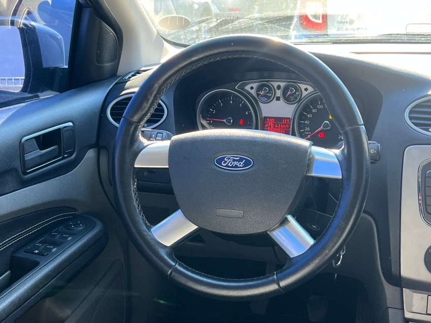 ford focus 1.6 glx 16v flex 4p manual 2013