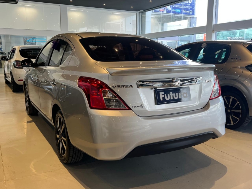 nissan versa 1.6 16v flexstart sl 4p xtronic gasolina automatico 2019