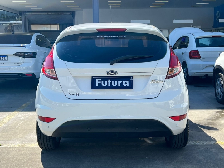 ford fiesta 1.6 sel sedan 16v flex 4p manual gasolina 2017