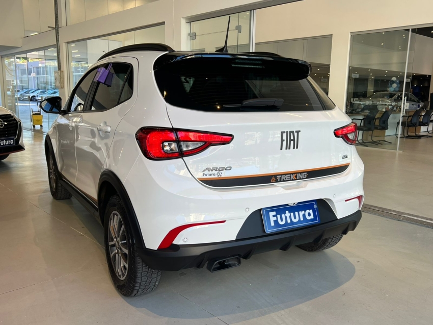 fiat argo 1.3 firefly flex trekking cvt gasolina 4p automatico 2024