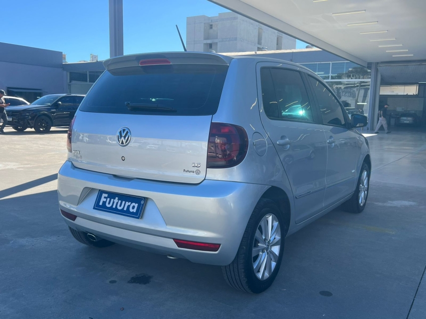 volkswagen fox 1.6 mi prime 8v flex 4p manual gasolina 2012