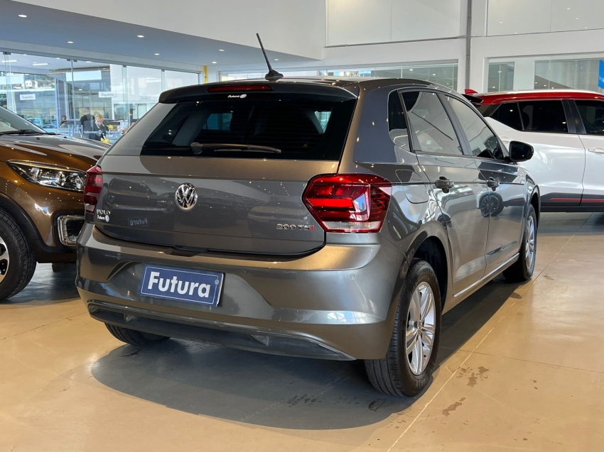 volkswagen polo 1.0 200 tsi comfortline automatico gasolina 4p 2022
