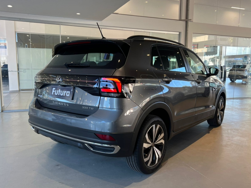 volkswagen t-cross 1.0 200 tsi total flex comfortline automatico gasolina 4p 2024