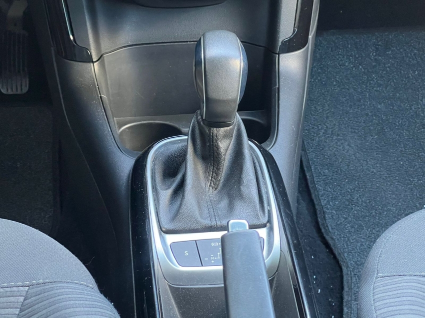 citroen c4 cactus 1.6 vti 120 flex feel business eat6 gasolina 4p automatico 2020
