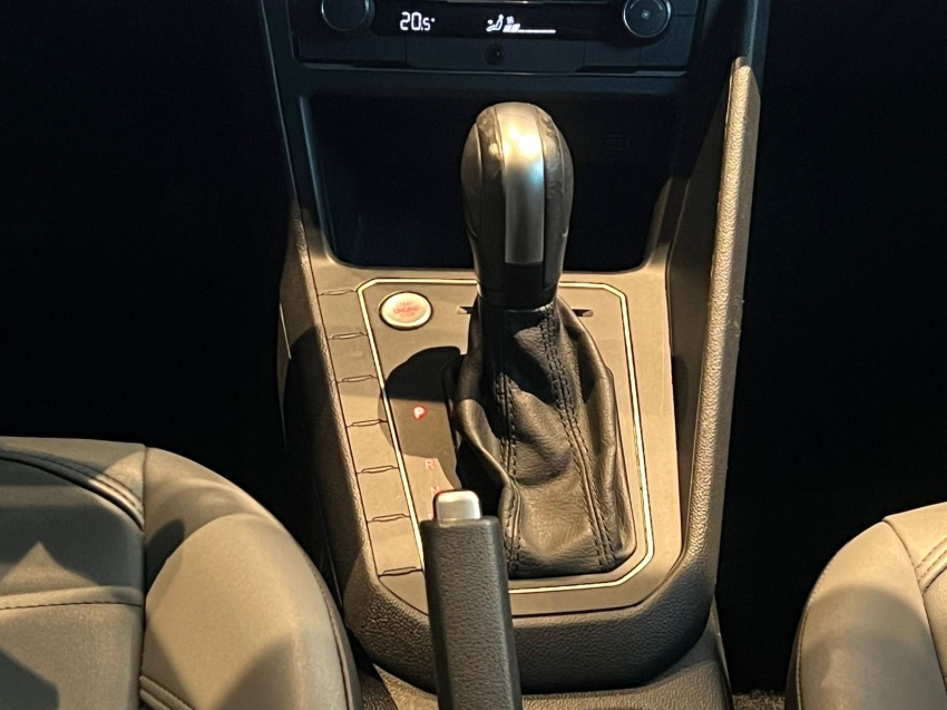 volkswagen nivus 1.0 200 tsi total flex highline automatico gasolina 4p 2022