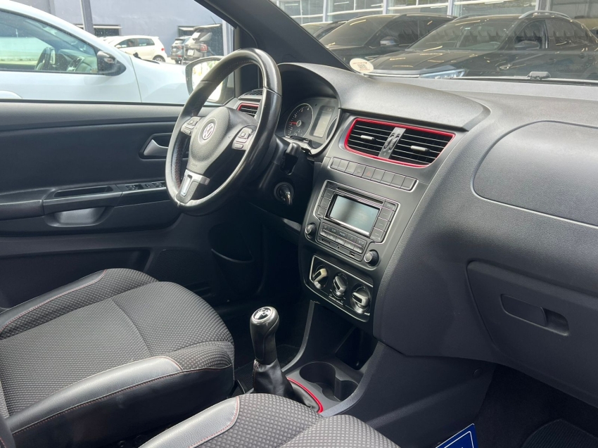 volkswagen fox 1.6 mi rock in rio 8v flex 4p manual gasolina 2014