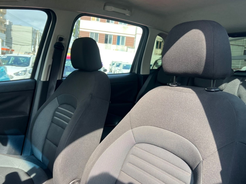 fiat idea 1.4 mpi attractive 8v flex 4p manual gasolina 2015