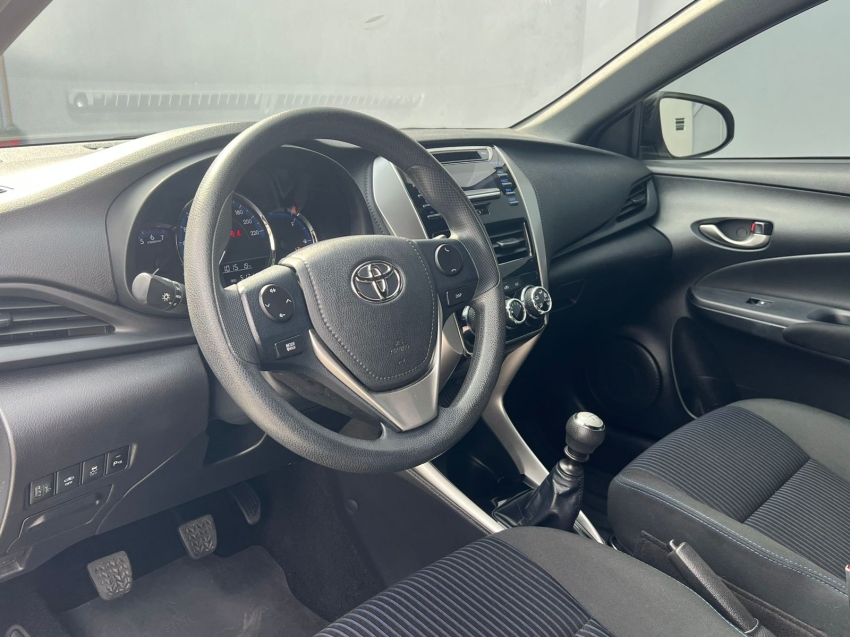toyota yaris 1.3 16v flex xl manual gasolina 4p 2019