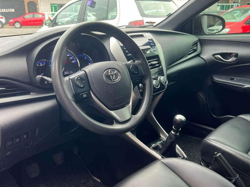 toyota yaris 1.3 16v flex xl manual gasolina 4p 2019