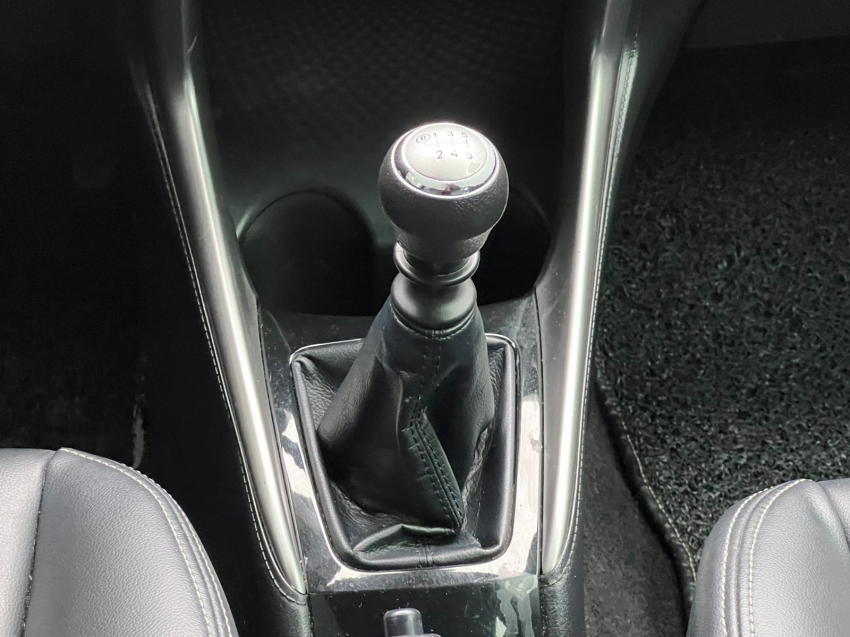 toyota yaris 1.3 16v flex xl manual gasolina 4p 2019