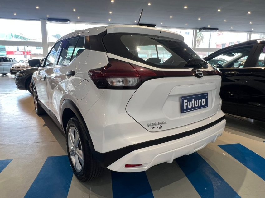 nissan kicks 1.6 16v flexstart active xtronic gasolina 4p automatico 2024