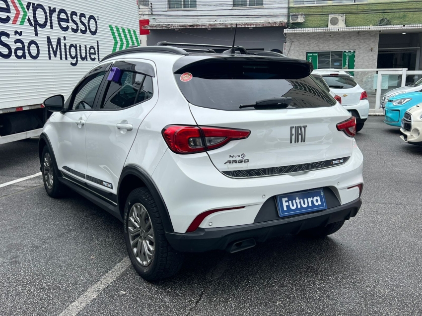 fiat argo 1.3 firefly flex trekking manual gasolina 4p 2022