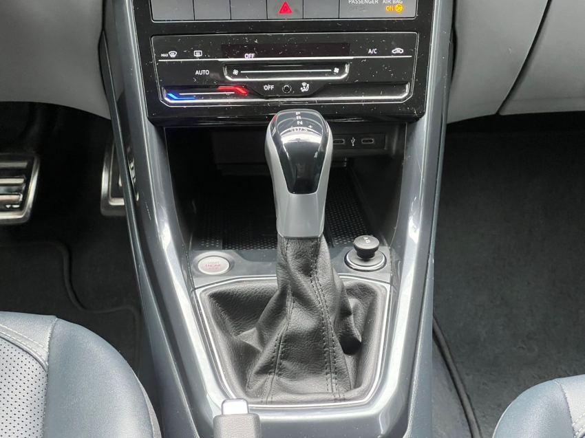 volkswagen t-cross 1.4 250 tsi total flex highline automatico gasolina 4p 2024