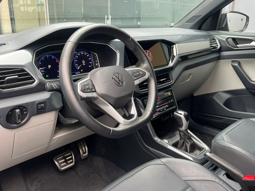 volkswagen t-cross 1.4 250 tsi total flex highline automatico gasolina 4p 2024